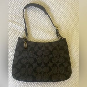 Coach Shoulder Bag in Black and grey wool logo
